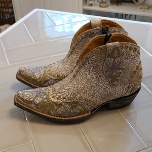 Old Gringo Erin Booties 8